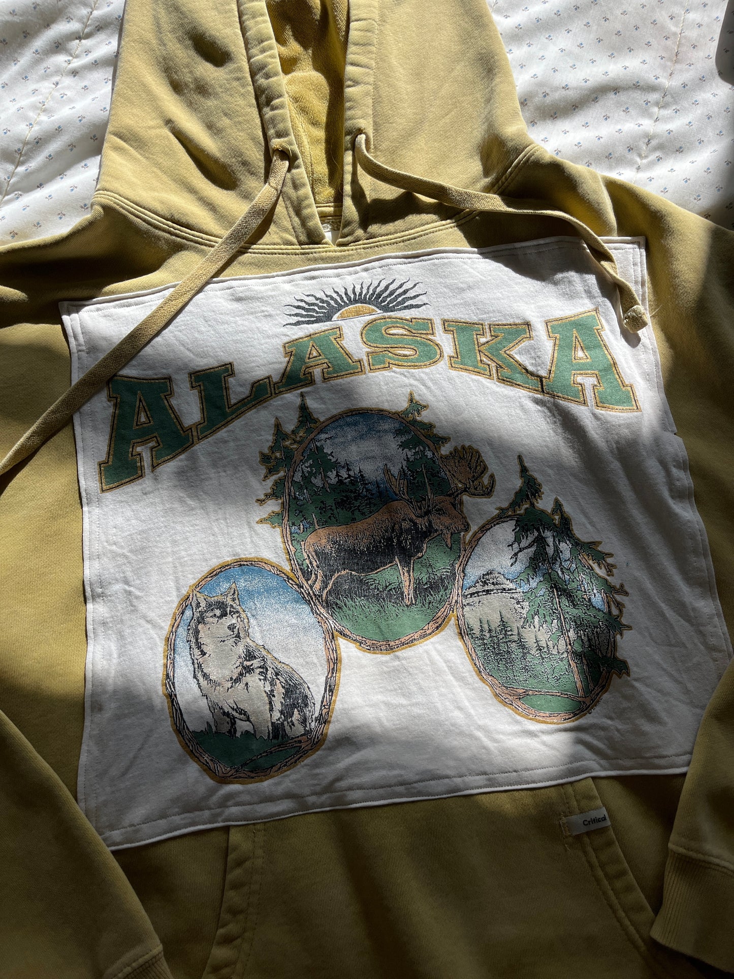 Alaska Hoodie Trio Print Upcycle Size L