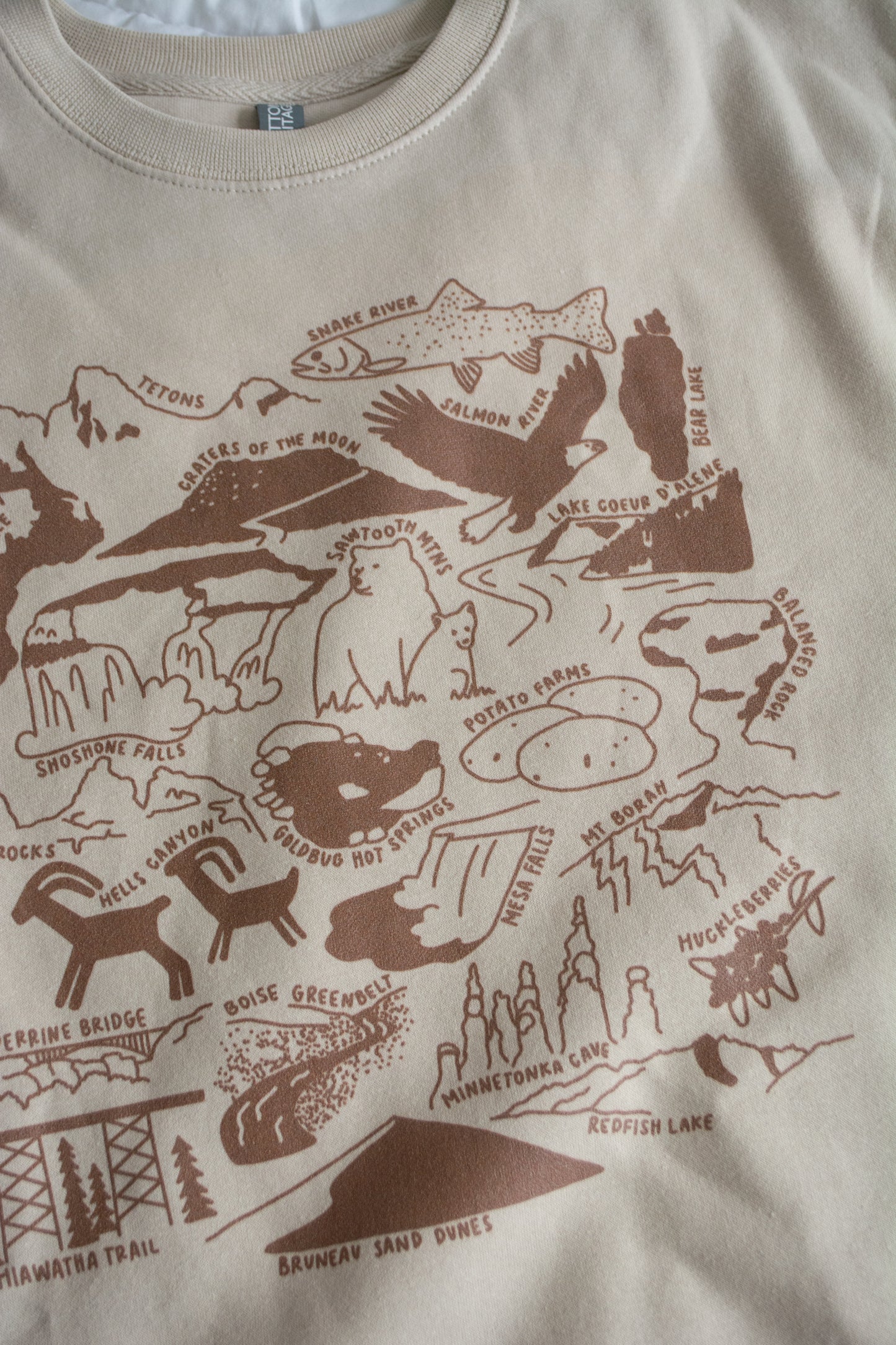 Idaho State Nature Long-Sleeve Unisex Sweatshirt