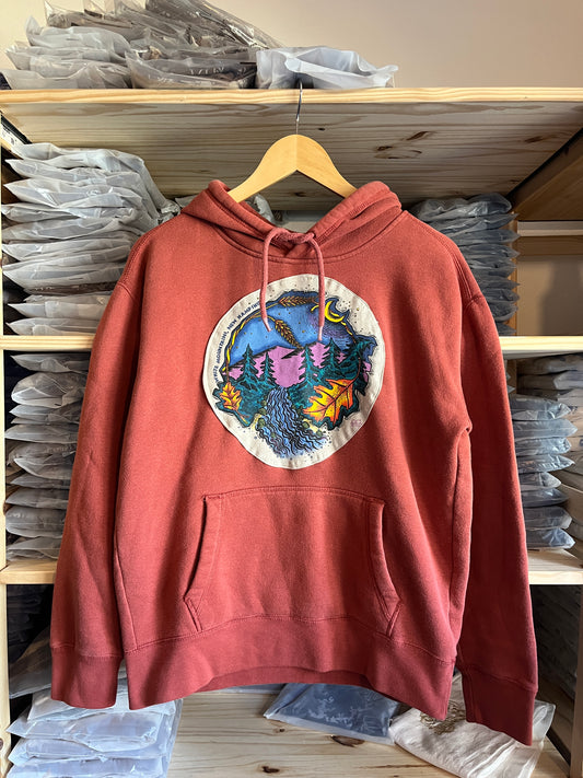 White Mountains Hoodie Upcycle Size S